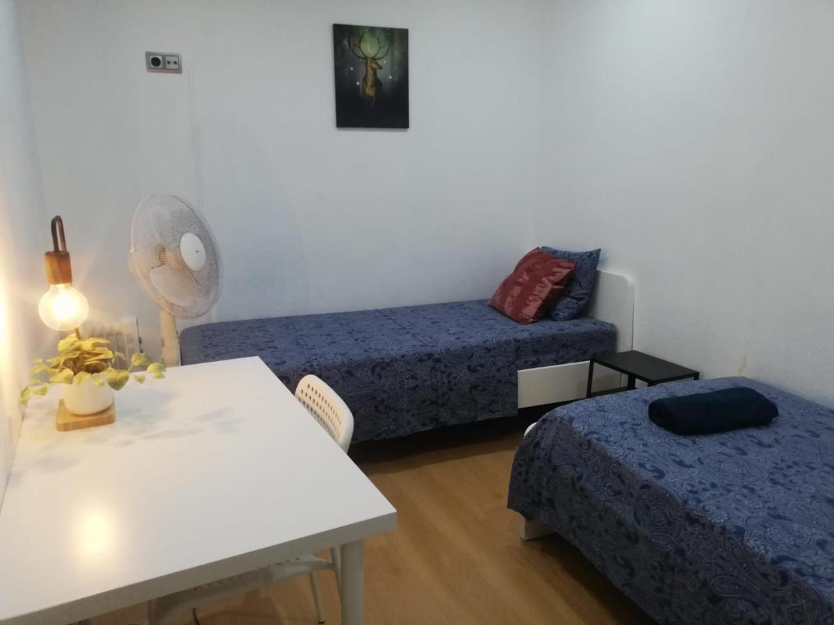 Habitacion Doble En Eixample Barcelona Eksteriør bilde